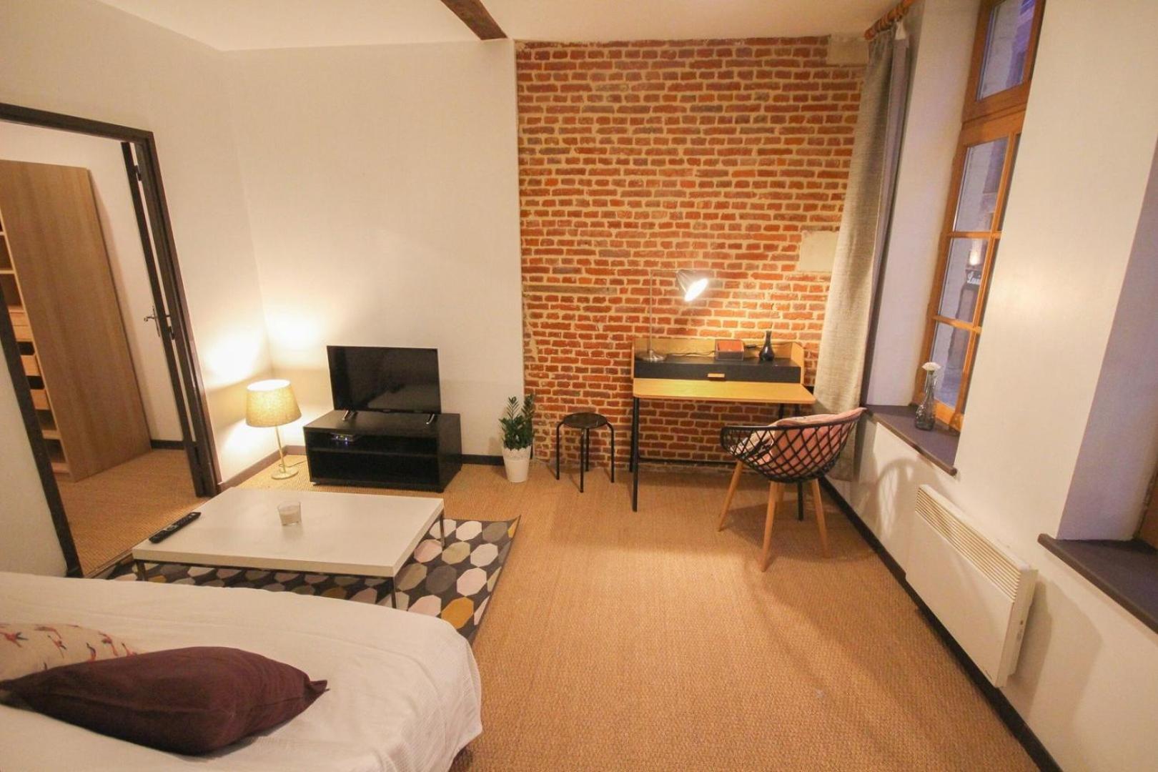 Apartment In A Typical Lille Street Eksteriør billede